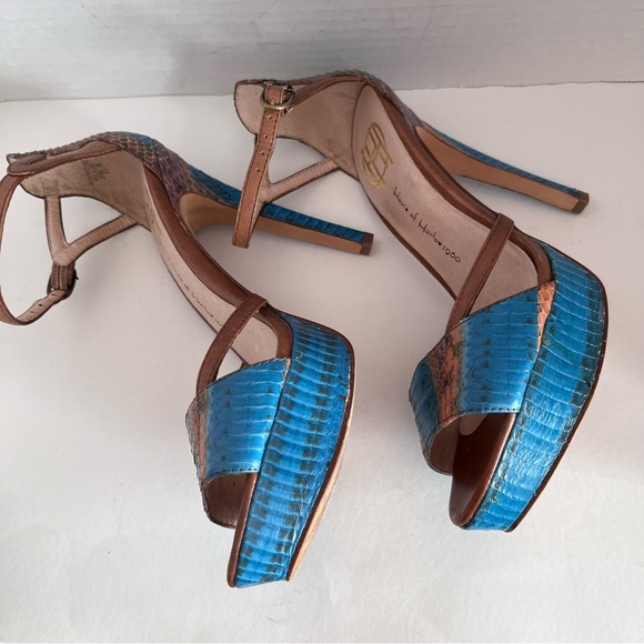 HOUSE OF HARLOW NANCIE BLUE STILETTO SANDALS - Picture 6 of 12